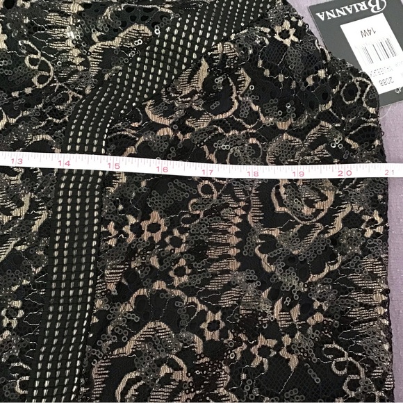 BRIANNA woman’s Black and Mauve lace and sequined dress - Picture 7 of 10